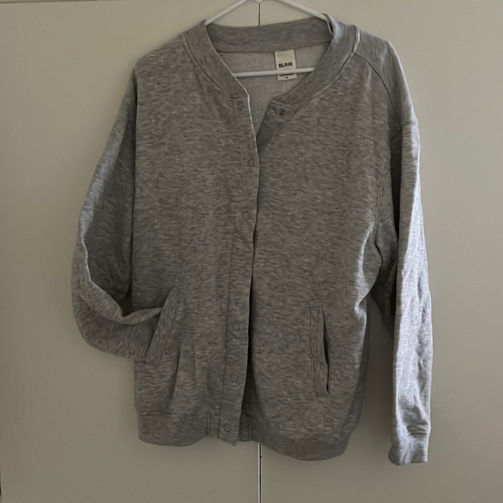 Ladies snap front light jacket
